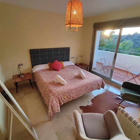 Villa Aguilas Club - Guest House マラガ エクステリア 写真