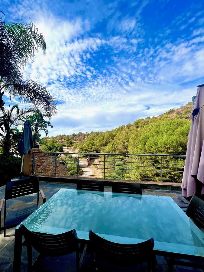 Villa Aguilas Club - Guest House マラガ エクステリア 写真