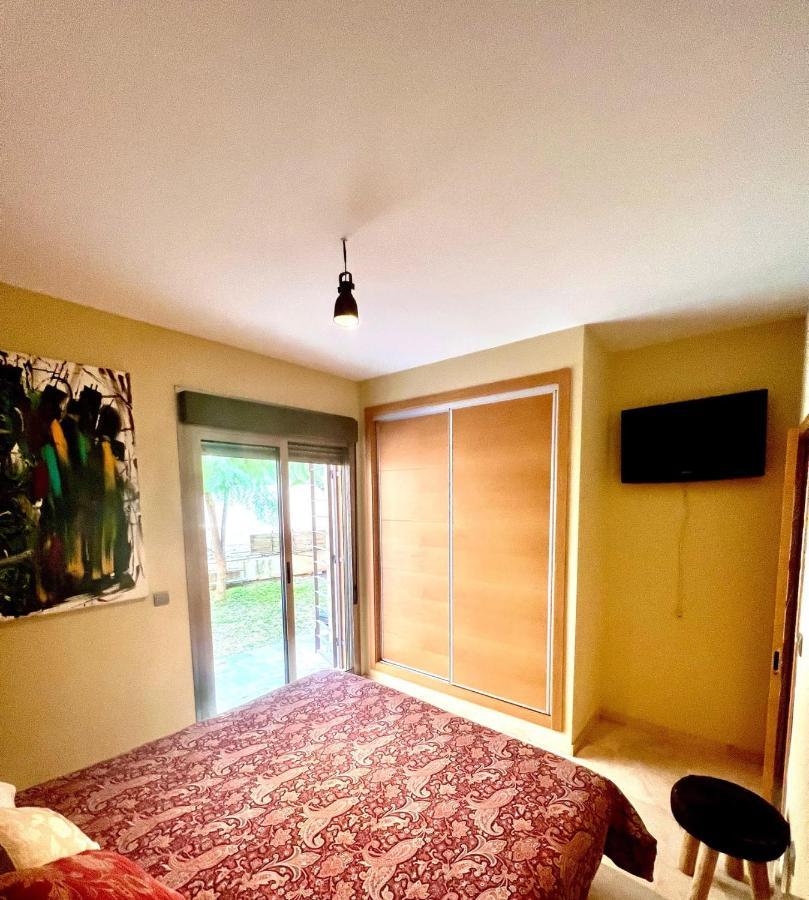 Villa Aguilas Club - Guest House マラガ エクステリア 写真