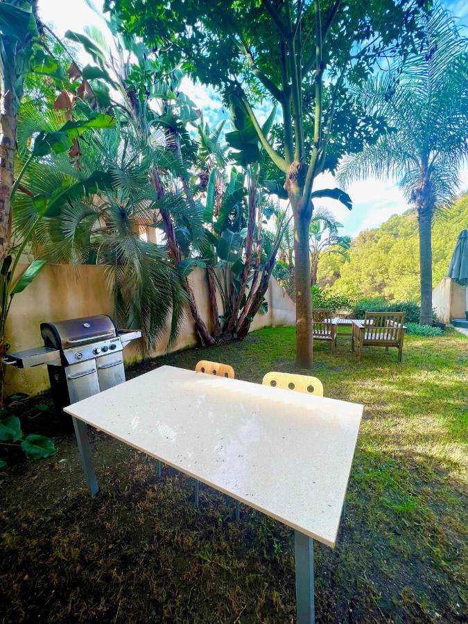 Villa Aguilas Club - Guest House マラガ エクステリア 写真