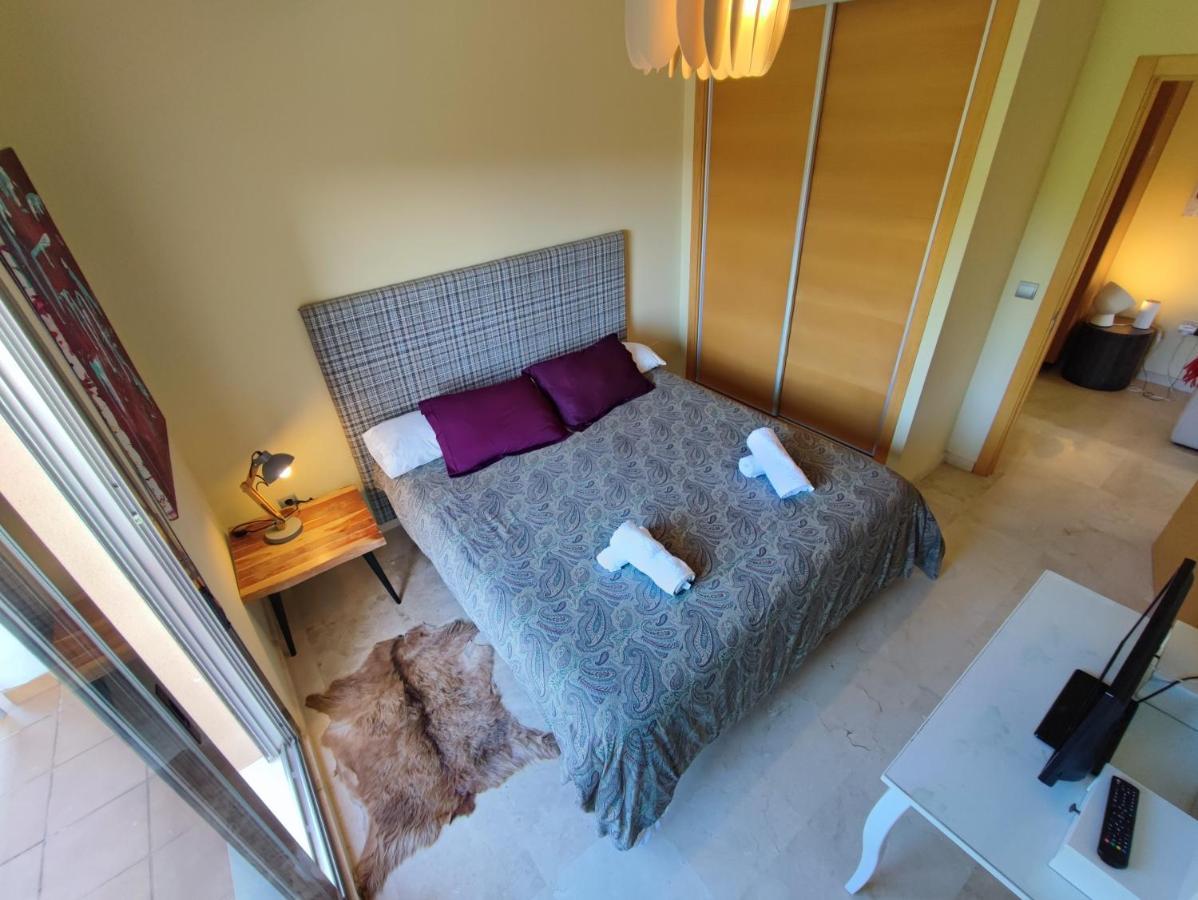 Villa Aguilas Club - Guest House マラガ エクステリア 写真