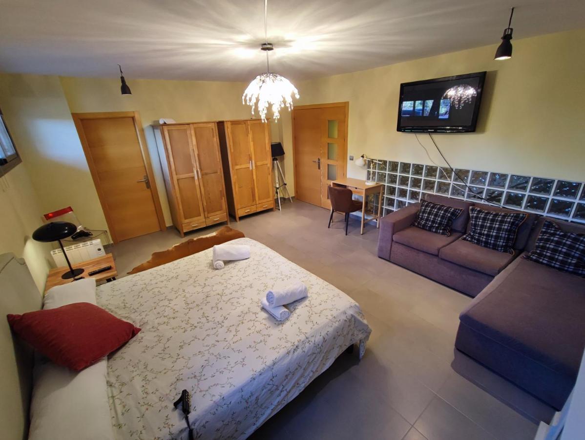 Villa Aguilas Club - Guest House マラガ エクステリア 写真